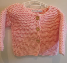 Charger l&#39;image dans la galerie, Cardigan rose - Le tricot du bonheur